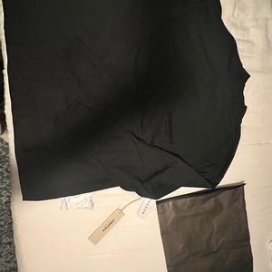 mens essentials long sleeve tee black xs